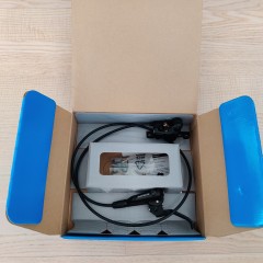 Тормоз дисковый SHIMANO MT MT501, BL(левый)/BR-MT500(передний), полимерные колодки, 1000мм, черный